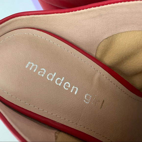 Madden Girl Lambie red chucky heel mule sandals - Picture 2 of 10